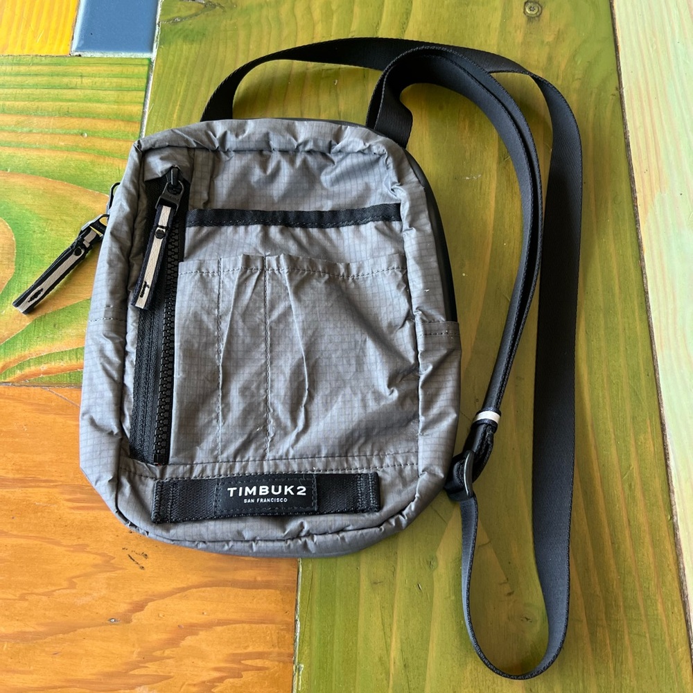 Timbuk2 shoulder or cross body bag